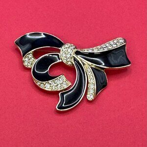 VTG Trifari Gold-Tone & Black Enamel Clear Crystal Brooch